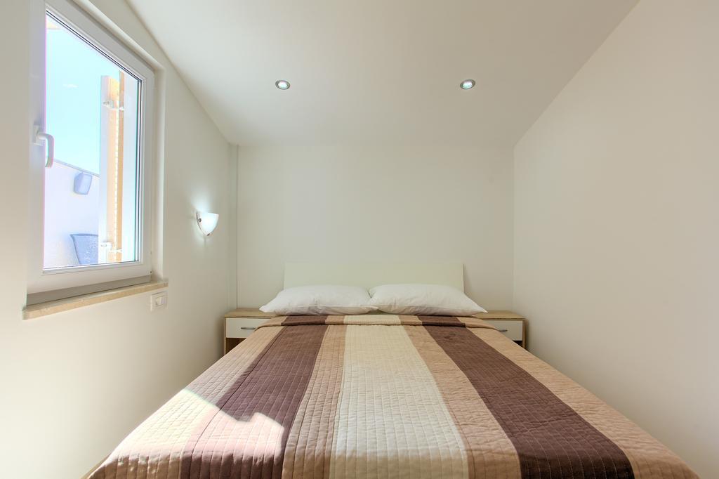 Apartments Vall Крк Экстерьер фото