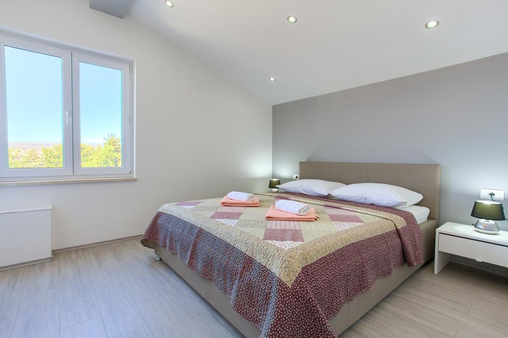 Apartments Vall Крк Экстерьер фото