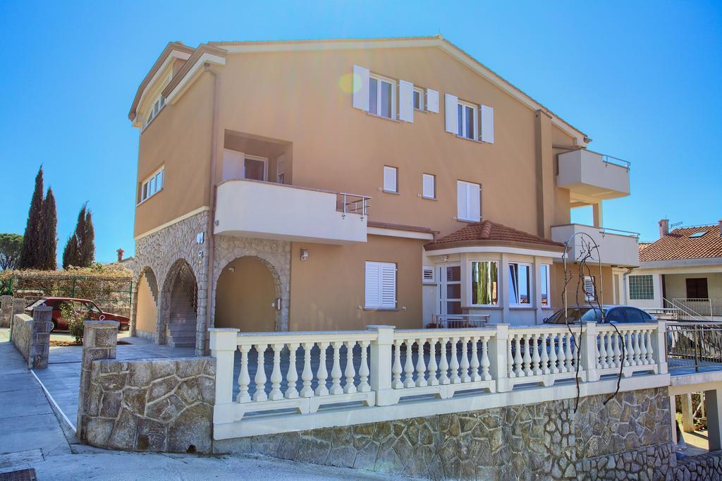 Apartments Vall Крк Экстерьер фото